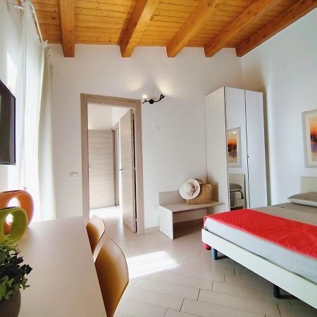 Alcamo Rooms Con Garage Privato Экстерьер фото