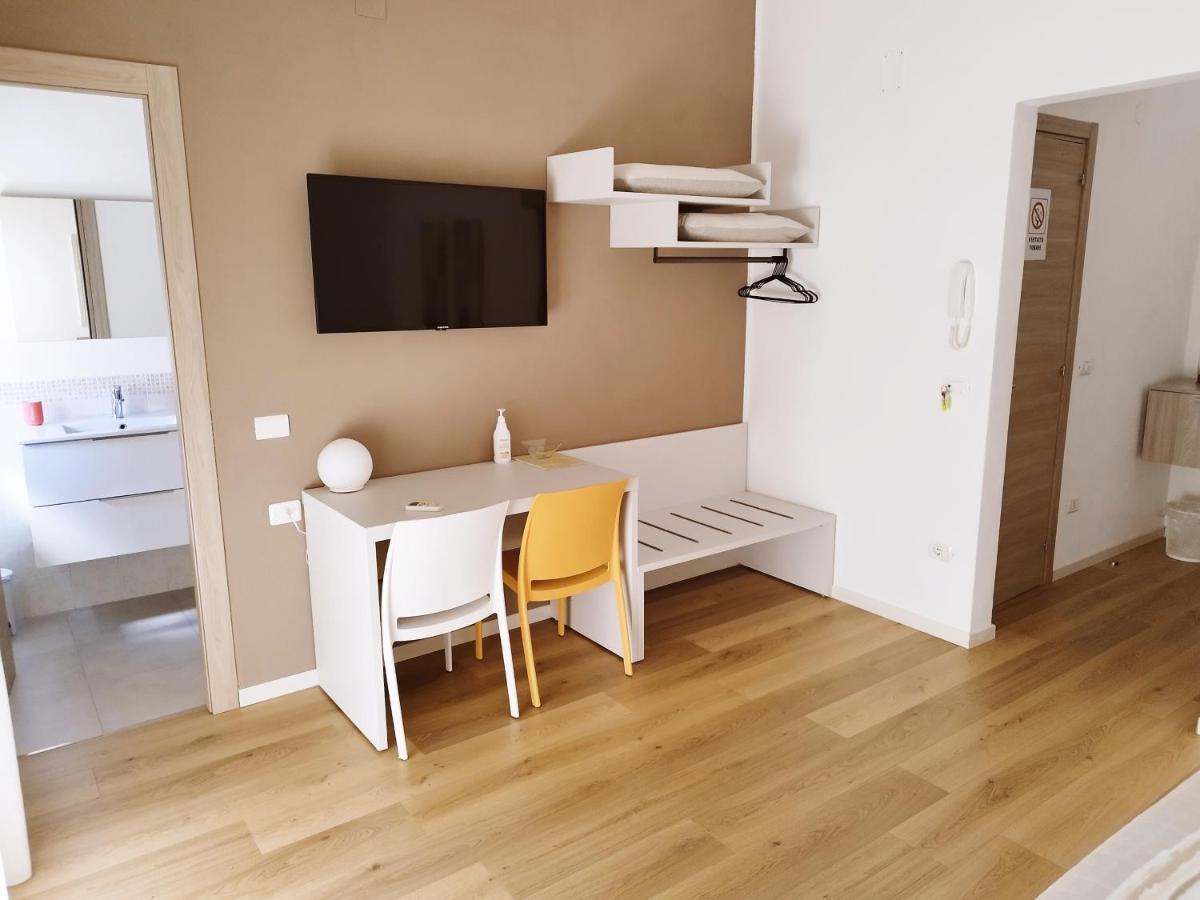 Alcamo Rooms Con Garage Privato Экстерьер фото