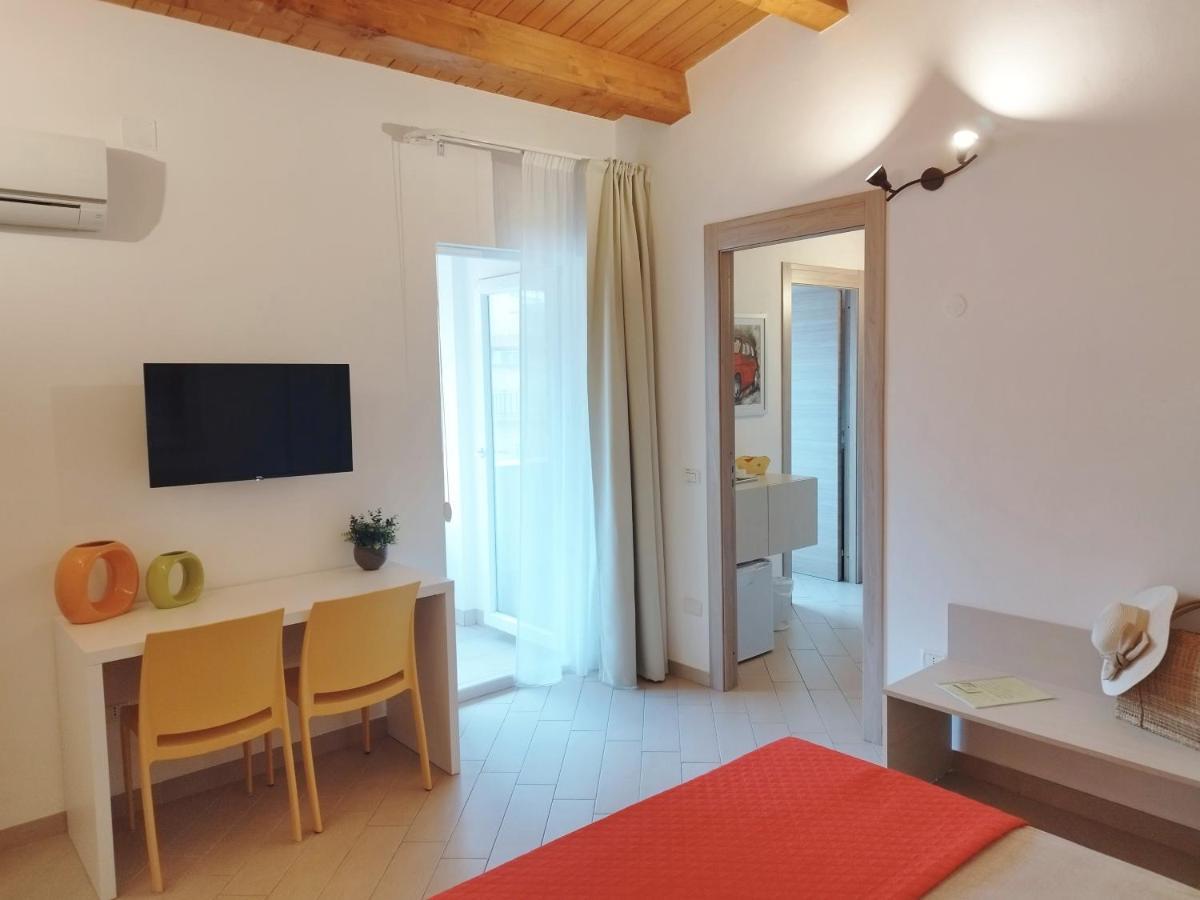 Alcamo Rooms Con Garage Privato Экстерьер фото